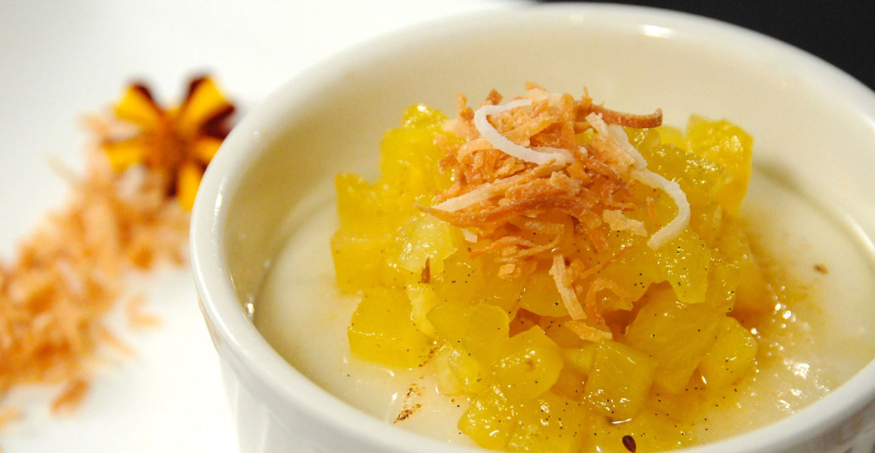 Sparkling Pineapple with Barley Agar and Pineapple Cream