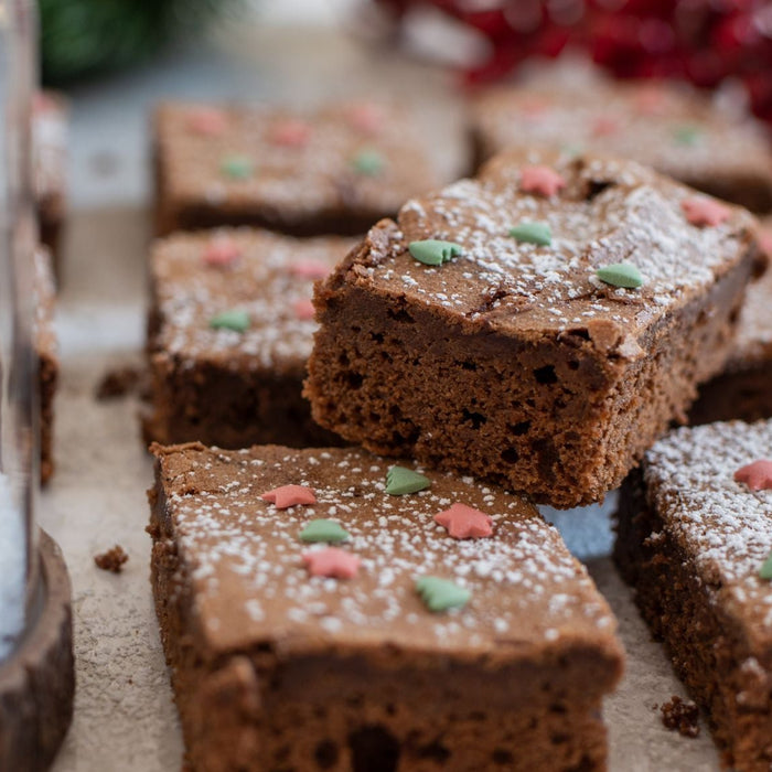 Caramel Black Sesame Seed & White Choc Brownie